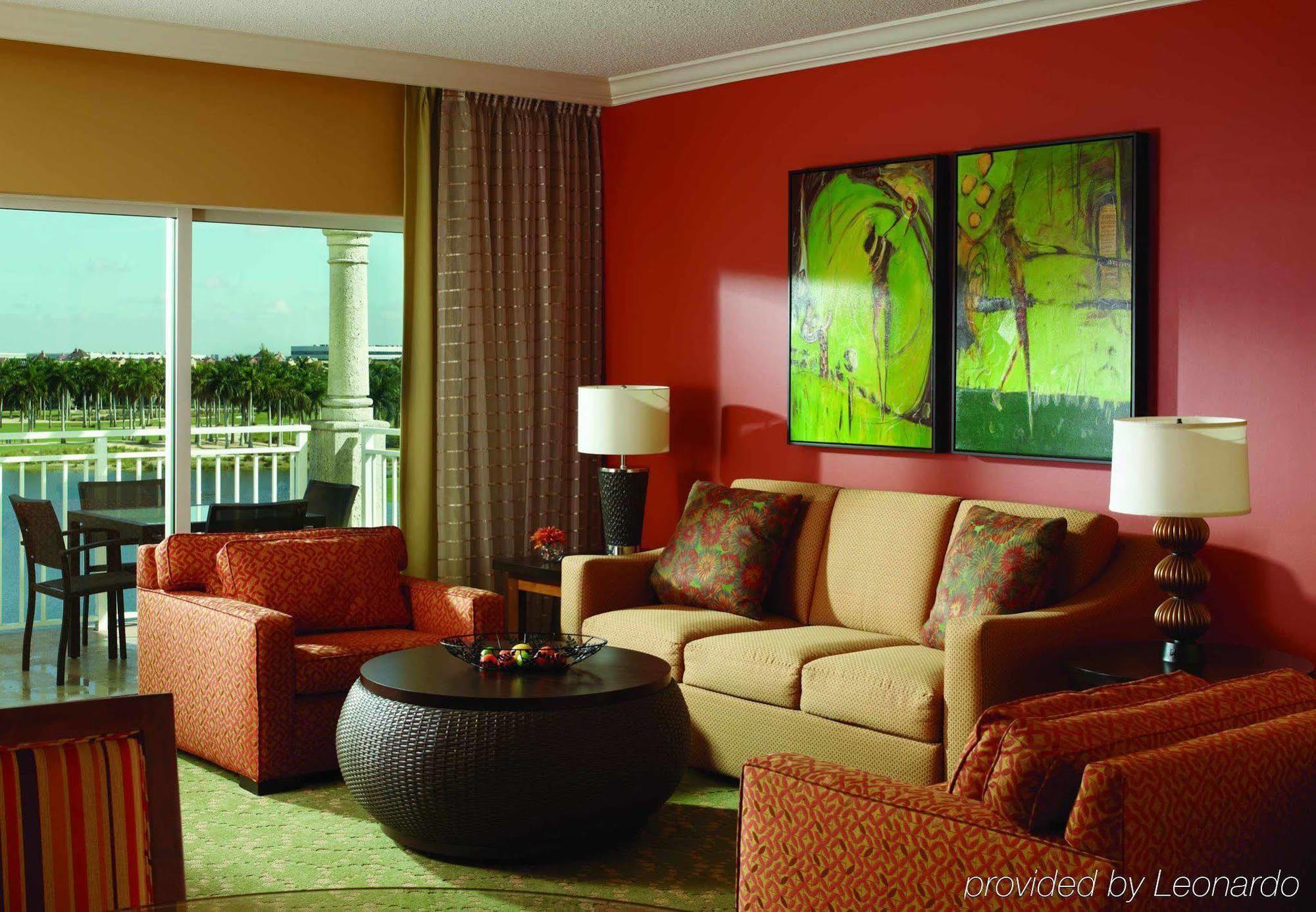 Marriott'S Villas At Doral Exterior photo