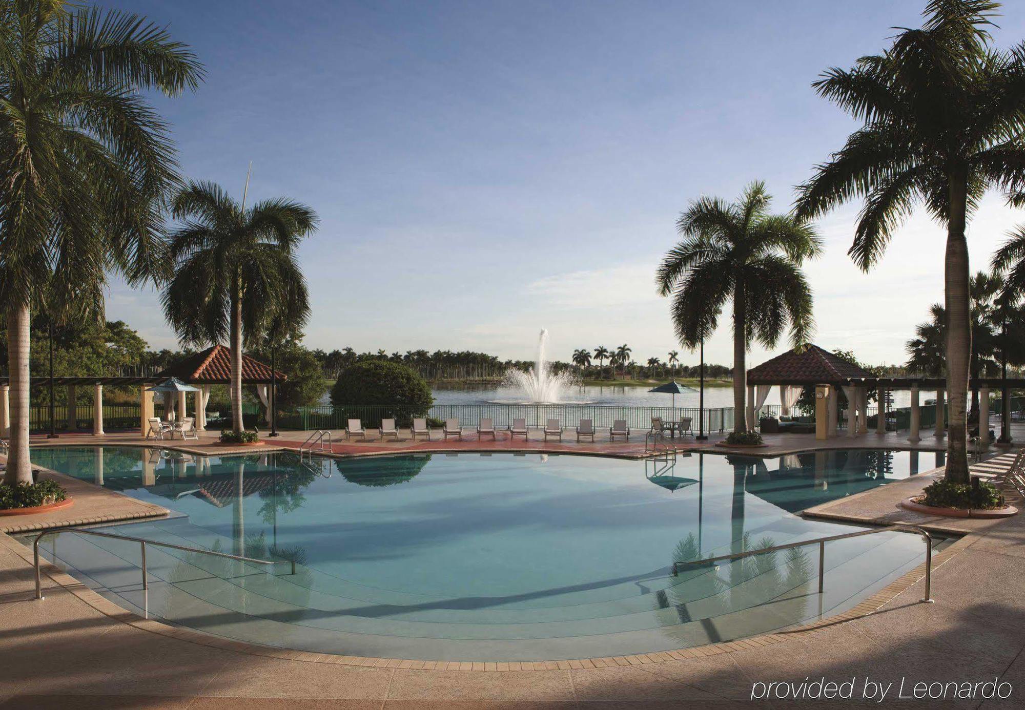 Marriott'S Villas At Doral Exterior photo